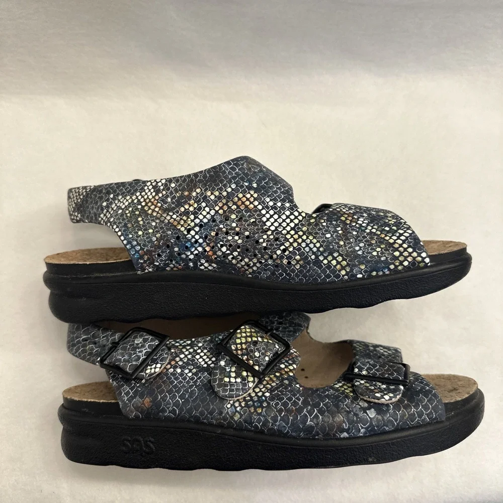 SAS Women's Blue Snake Skin Pattern Cork Insole Tripad  Sandals Size 6.5 M Comfy